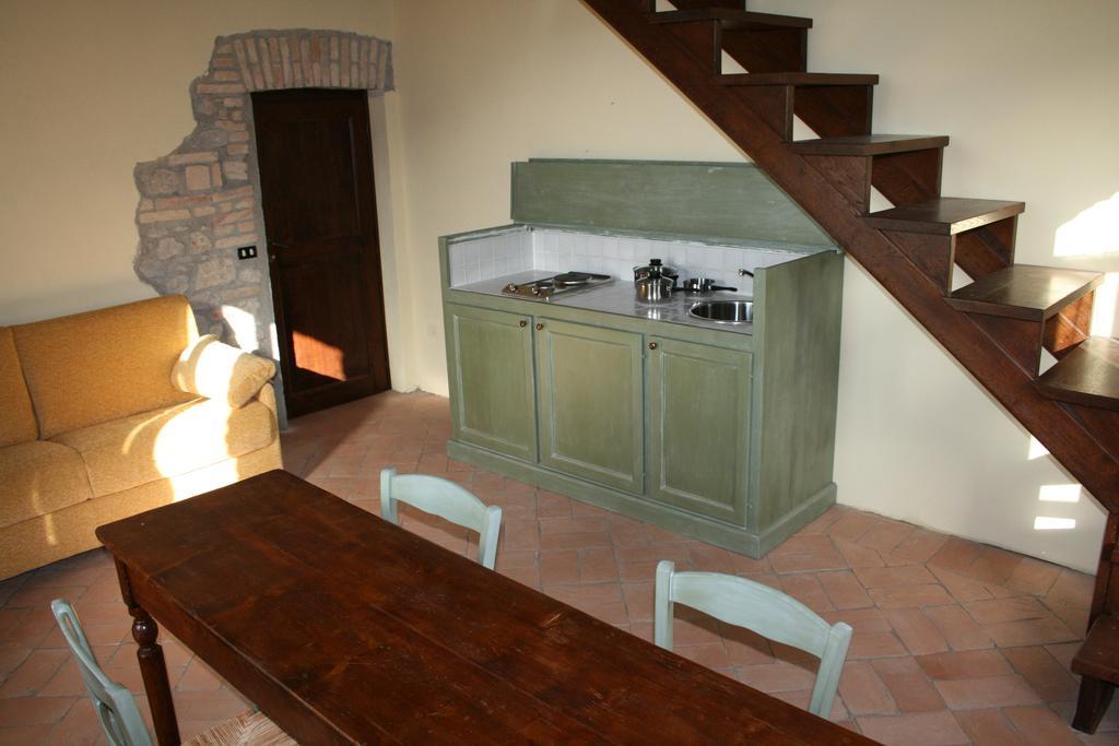 Agriturismo Terre Di Musignano Canino Phòng bức ảnh